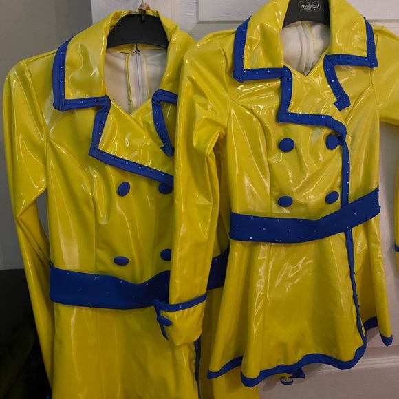 Dance costume (kids) - Picture 1 of 3